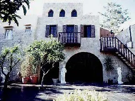 S.nikolis' Historic Boutique 4*