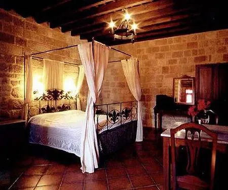 Szálloda S.nikolis' Historic Boutique 4*