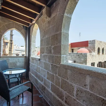 S.nikolis' Historic Boutique Hotel