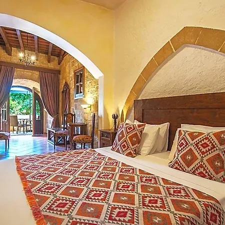 S.nikolis' Historic Boutique Rhodes City