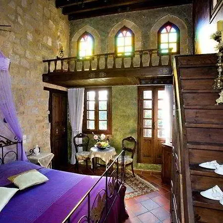 S.nikolis' Historic Boutique Отель