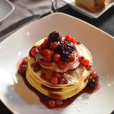 S.nikolis' Historic Boutique Родос