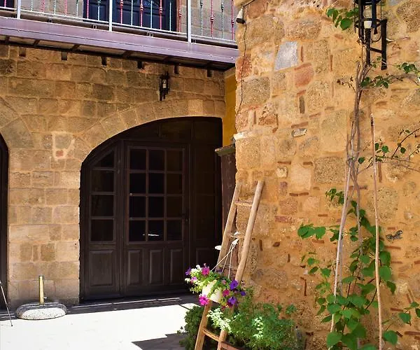 S.nikolis' Historic Boutique Hotel